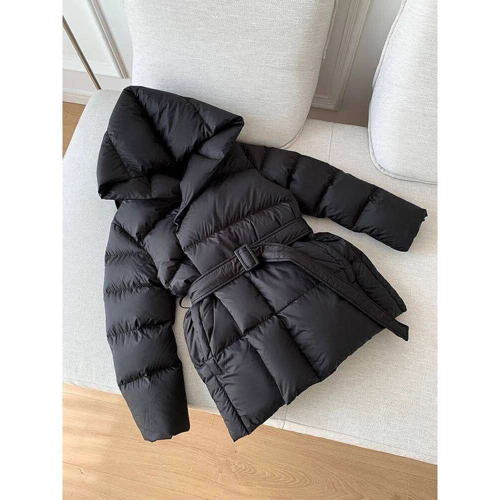 2025 Winter Women's Down Jackets Ultra Light Warm Cusual Coat Female Puffer Jacket With Belt Plus Size Hooded Short Parka MDNG