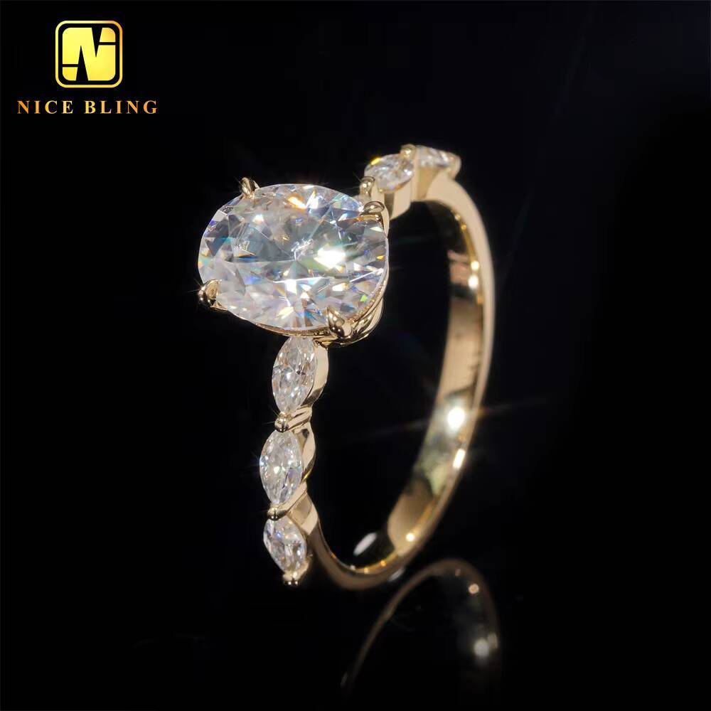 Trendy Oval Marquise Cut Diamond Wedding Rings Women 14K Yellow Gold VVS Moissanite Engagement Ring for Women
