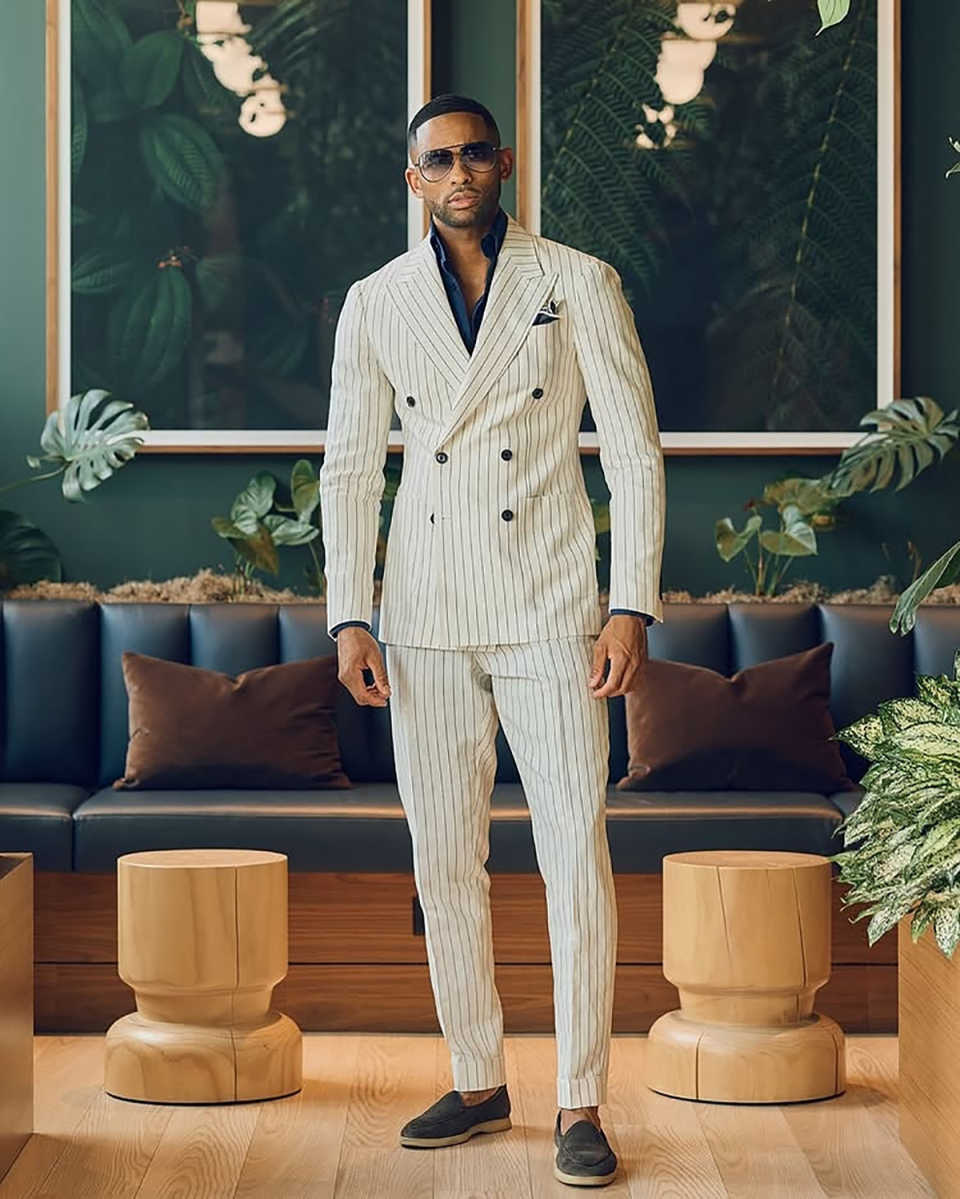 2 Pieces Customized Men Suits Peaked Lapel Double Breasted Stripe Pants Sets Classic Fit Prom Male Wedding Party Blazers