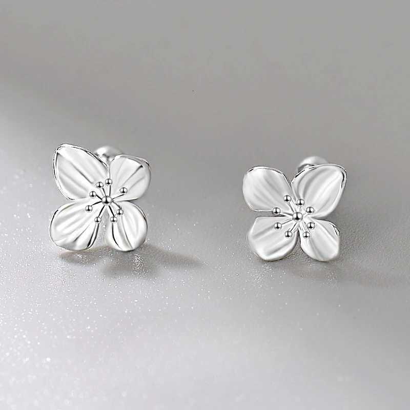 925 Sterling Silver Metal Flower Stud Earrings for Girls Lily Plant Screw Korean Ear Bone Nail Ladies Piercing Jewelry Wholesale y250715