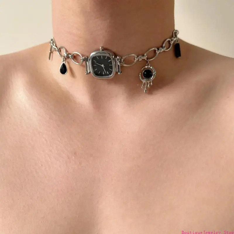 E1PE Heavy Duty Vintage Collarbone Chain Alloy Mechanical Watch Pendant Necklace Unique Sweet Cool Jewelry Gift for Women 250716