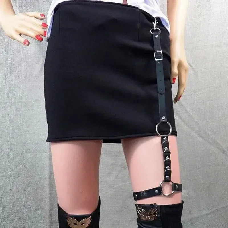 Women Skirt Belt Female Pu Leather Hip Hop Rock Nightclub Sexy Jeans Dress Heart Punk Belt with Metal Waist Chain 250715