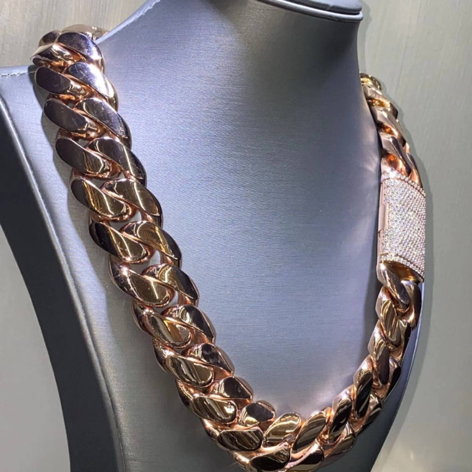 Best Quality Customized Cuban Link Moissanite Diamond Chain 925 Sterling Silver Yellow Gold Diamond Chain