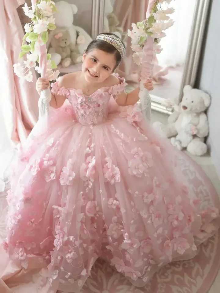 Pink 3d Applique Flower Girl Dress For Wedding Off Shoulder Luxurious Pearls Tulle Child First Eucharistic Birthday Party Dress Z250716