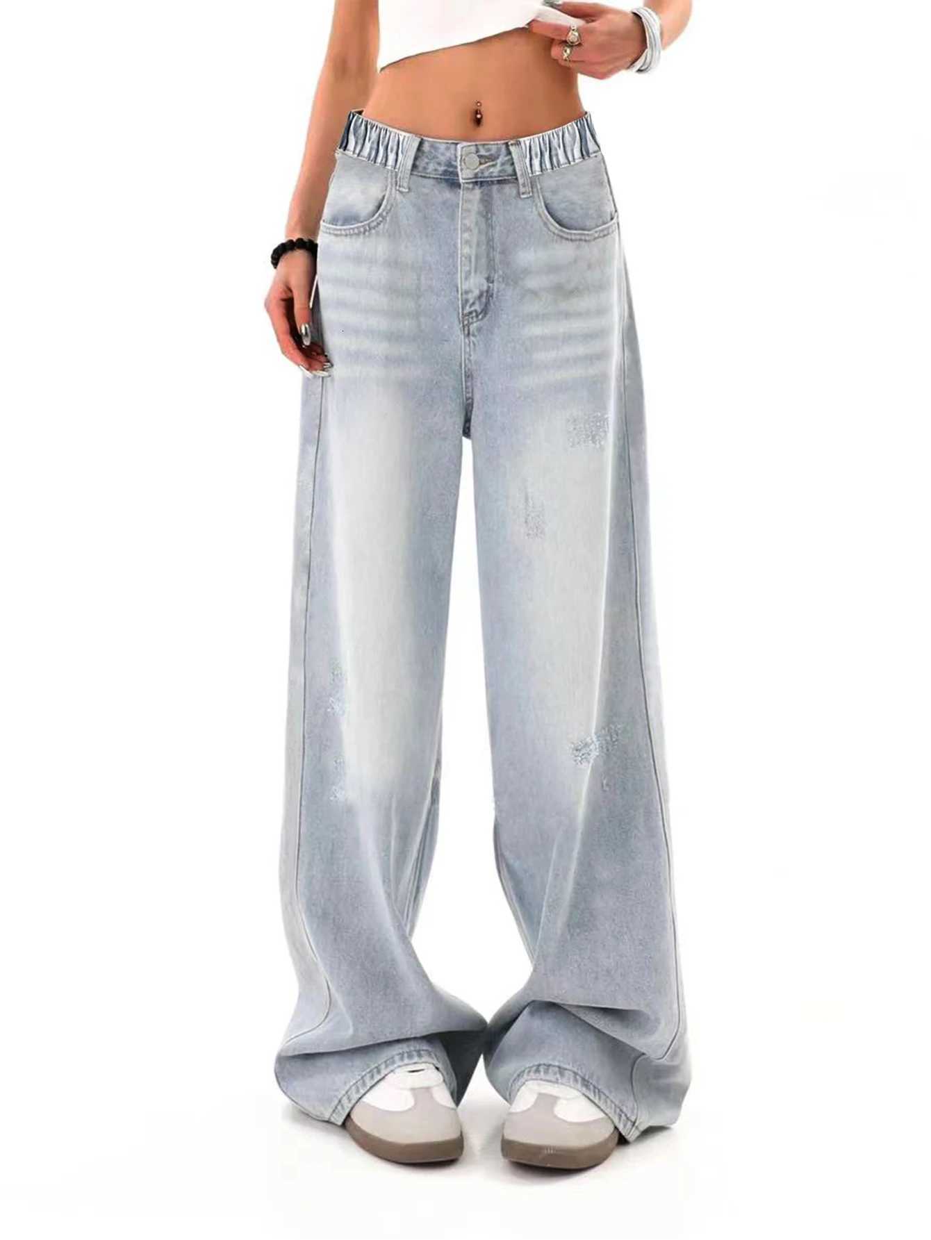 Loose-fit light blue trendy and stylish washed denim jeans for teenage girls - versatile and fashionable R250716