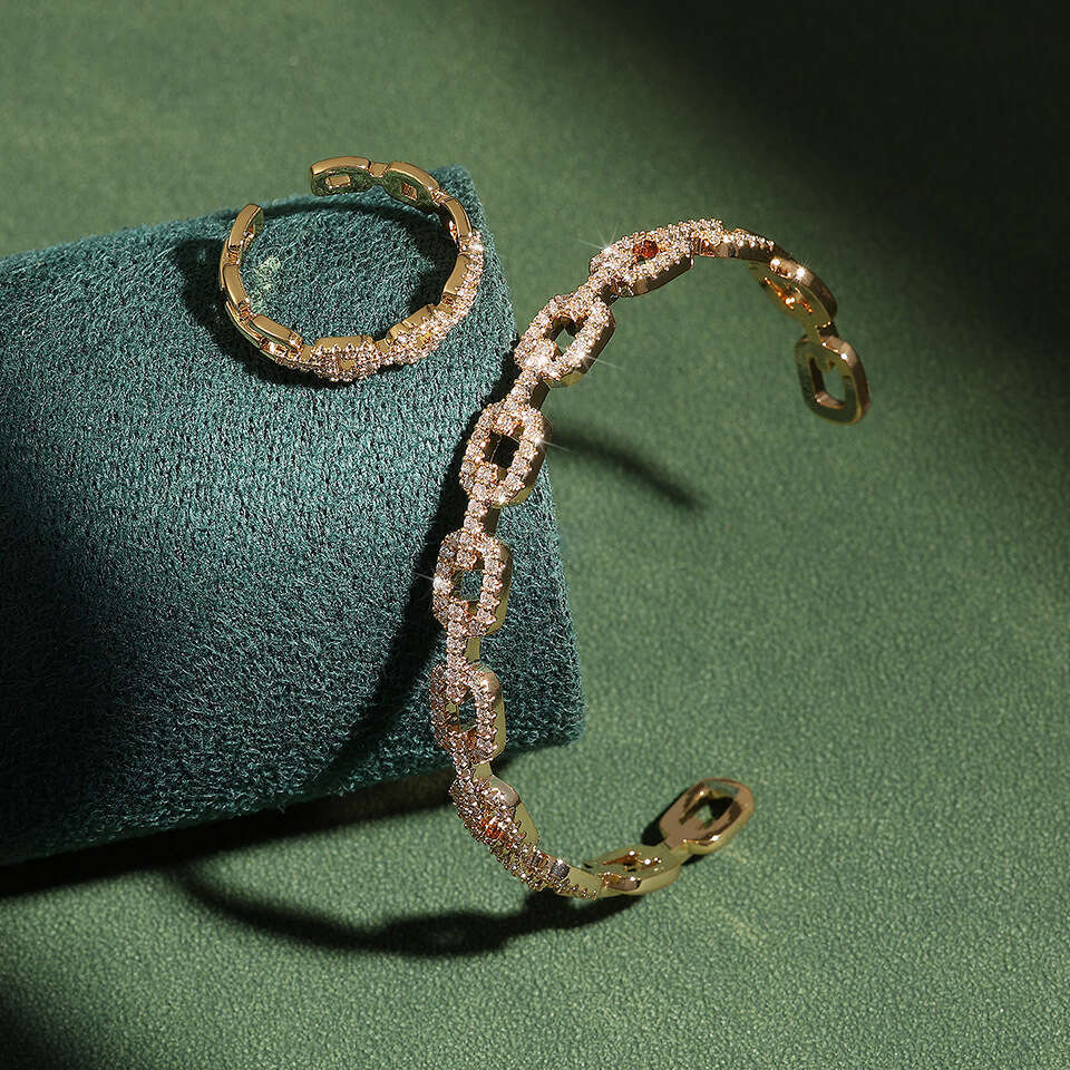 Inlaid Dia Hollow Niche Design Korean Ins Style Classic Fashion Creative Bracelet Ring Set