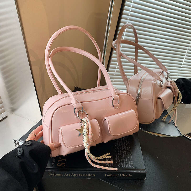 Niche Versatile Boston for Women 2025 New Stylish Underarm Shoulder Large Capacity Commuter Bag