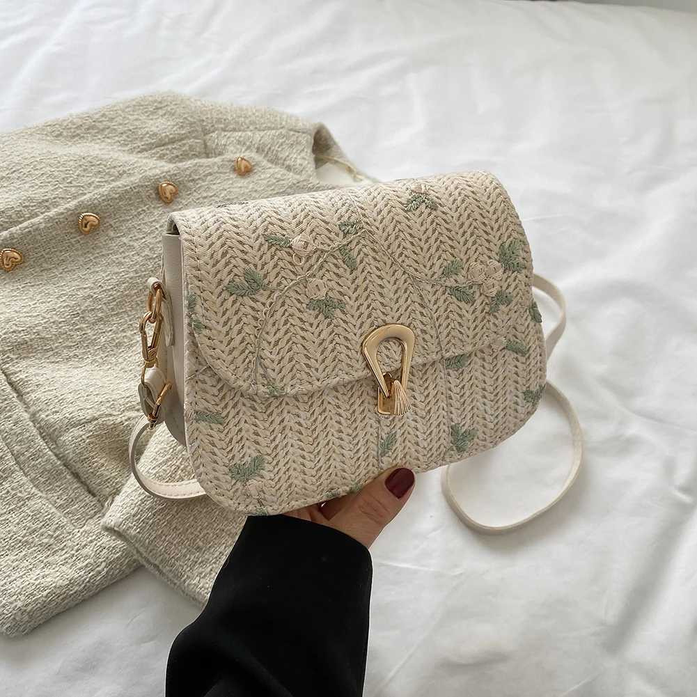 Women Flower Straw Purse Adjustable Strap Weaving Flower Purse Hasp Closure Plant Sling Bag Female Summer Beach Bag Z250717