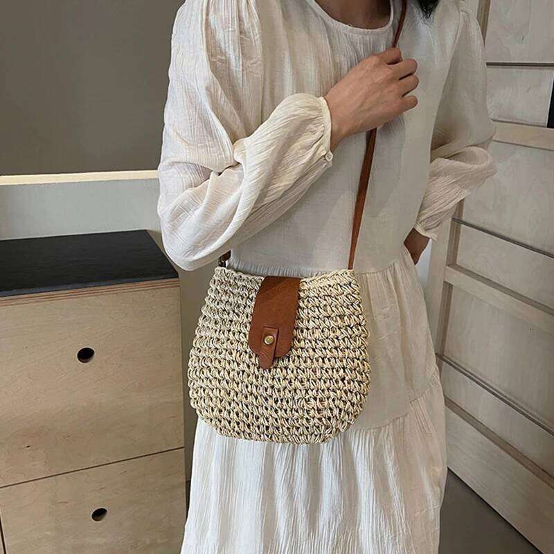 New Summer Shoulder Bag Grass Woven Crossbody Basg For Women Bohemian Beach Simple Designer Small Purses And Handbags 2024