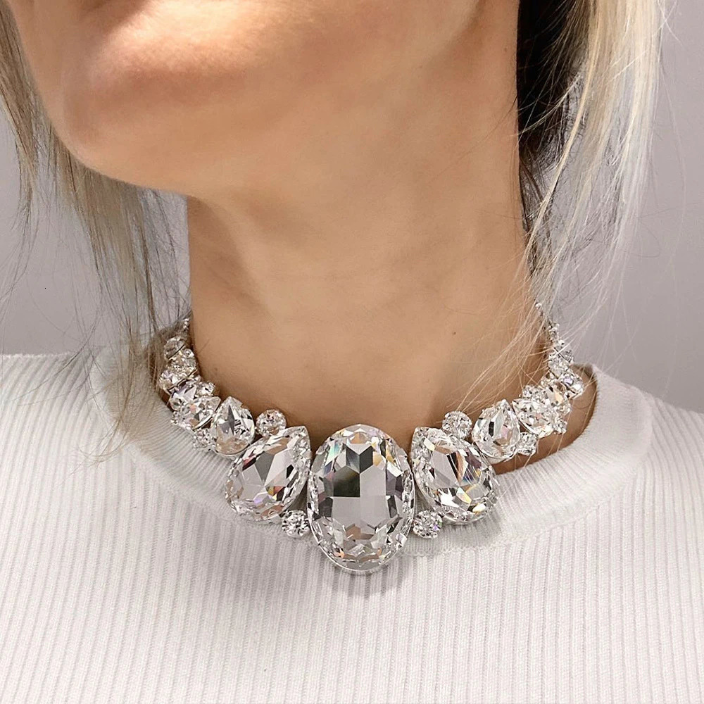 Stonefans Trend Exaggerated Crystal Choker Necklace Wedding Accessories Fashion Large Rhinestone Collar Choker for Women 250716