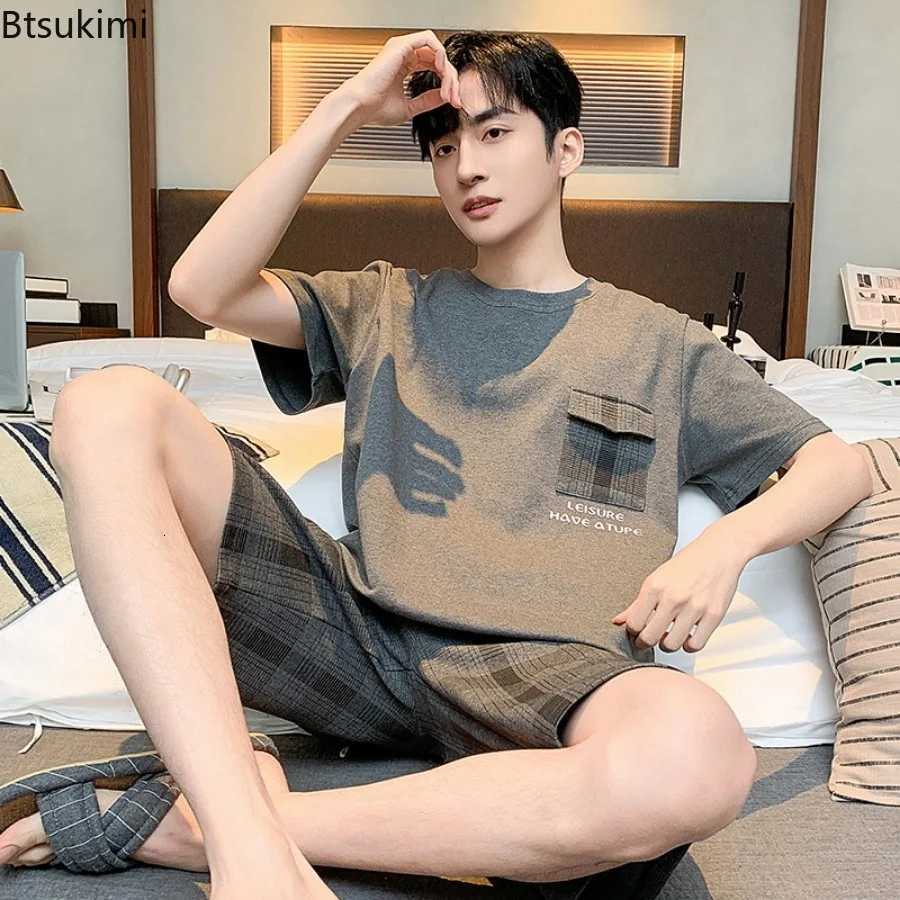 Summer Hot Sale Mens Cotton Pajamas Two Piece Sets Fashion Simple Casual Homewear Short-sleeve Tops with Shorts Men Lounge Sets W250717