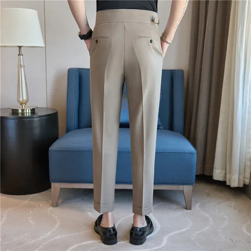 Naples High Waist Casual Pants Fashion Belt Decoration Draping Effect Three-Dimensional Pleated Suit Trousers Light Brown 250707