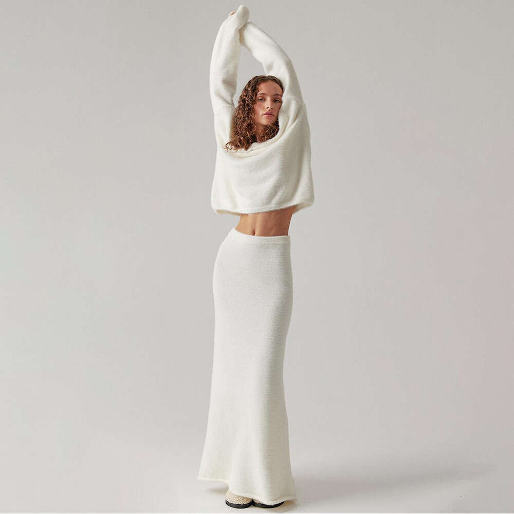Imitation Mink Fur For Women, Autumn And Winter Commuting Simple Knitted V-Neck Sweater + Skirt Set B5