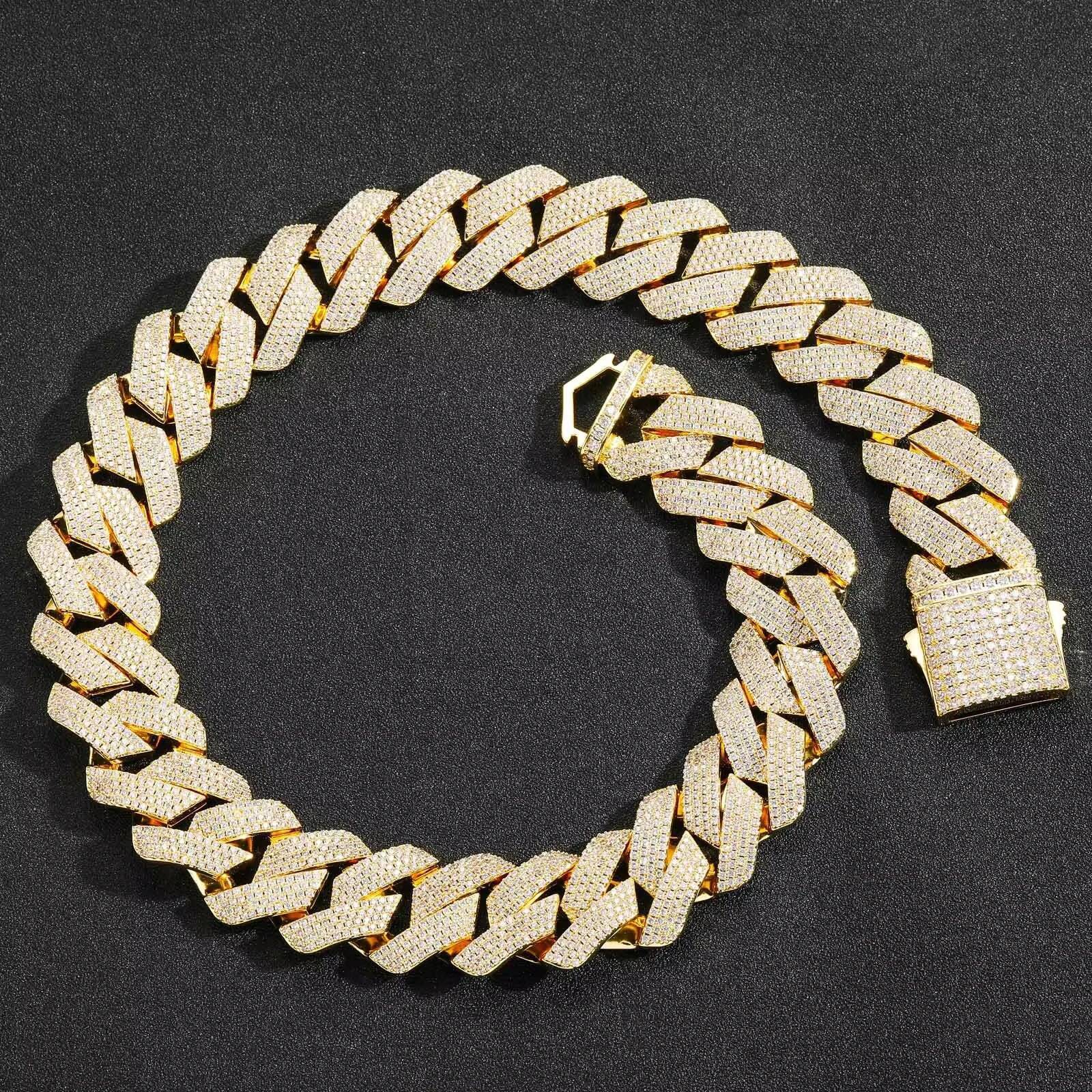 Luxury 925 Sterling Cuban Curb Chain Accessory Featuring Dazzling VS+ Cut Moissanites