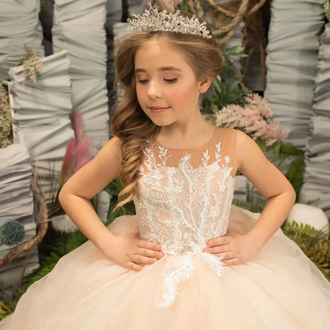 Customized Light Champagne Flower Girl Dress Tulle Tiered Floral Appliques Sleeveless For Wedding Birthday Party Banquet Gown Z250716