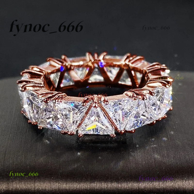 Triangular Morganite Promise Rings for Women Luxury Trendy Wedding Bands Accessories Engagement Party Hot Fashion Female Jewelry