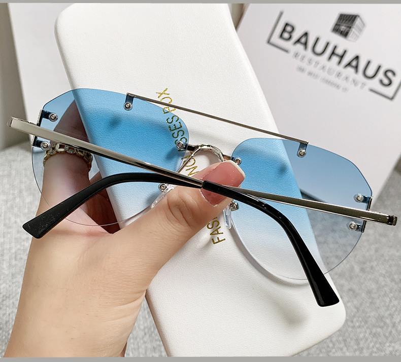 Designer Sunglasses For Women Men Fashion Sunglasses Luxury Polarized Lens Goggle Pilot PC Frame Oversized UV400 Eyewear Luxury Style Sunglasses KK109