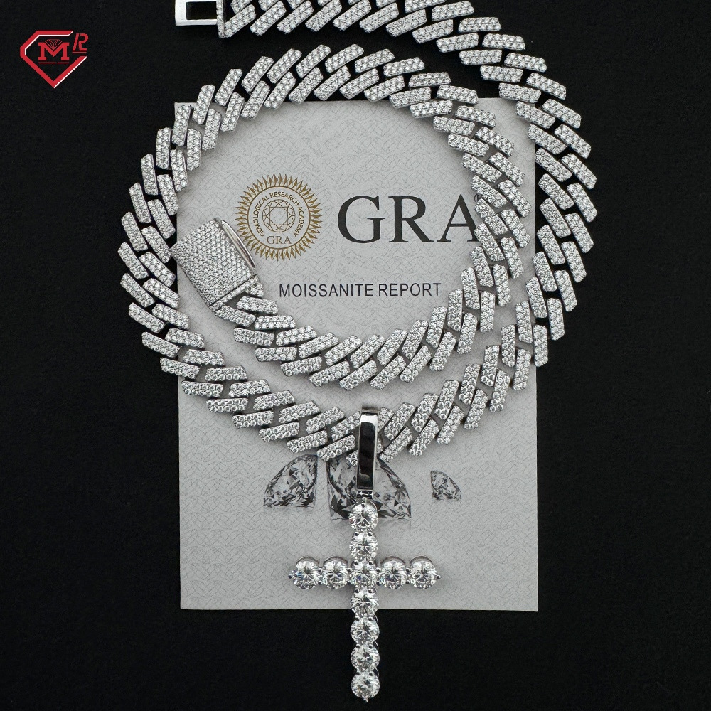 Bling Custom Moissanite Pendant 925 Silver Hip Hop Fully Iced Out Cross Charm Necklace Moissanite Pendant