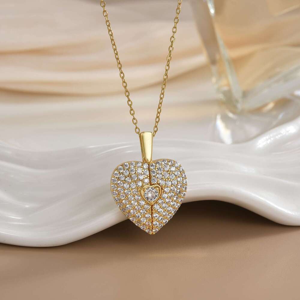 New Style Personality Heart Open And Close Titanium Steel Necklace For Women Heart-Shaped Wing Pendant Clavicle Chain Jewelry B1b
