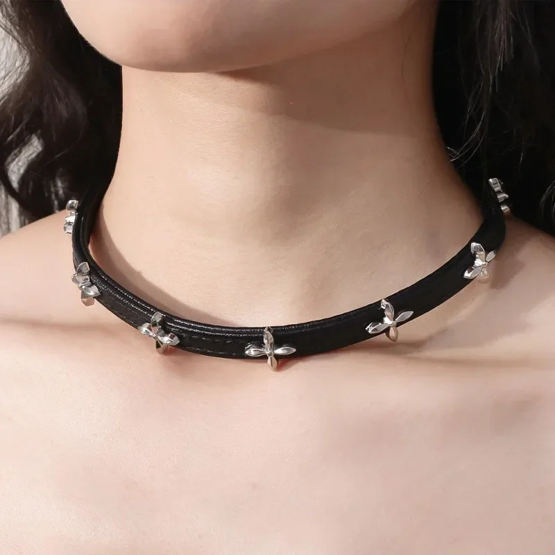Punk Gothic Black Pu Leather Spike Cross Round Choker Necklace for Women Rivet Neck Jewelry Chocker Collar Fashion Necklaces 250716