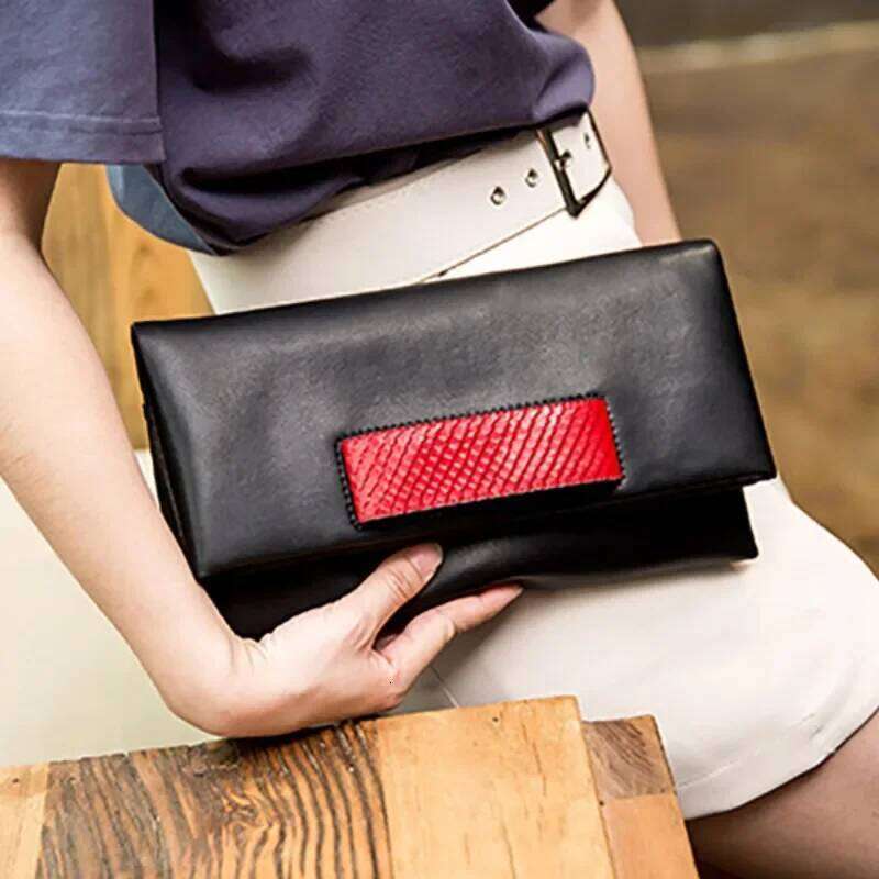 Genuine Leather Clutch Popular Women's Handbag New Style Feminine Temperament Fashion Grab Envelope Ladies' Shoulder Bag