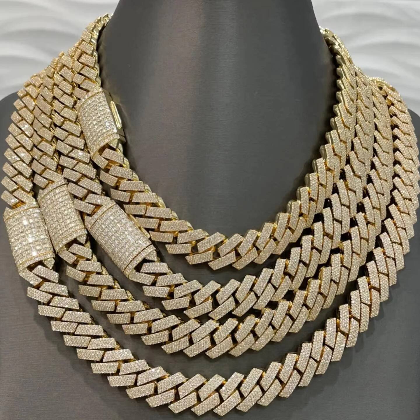 Hiphop 15mm Cuban Link Chain 925 Silver Sharp Edge Iced Out Necklace Custom Clasp Vvs Moissanite Cuban Chain