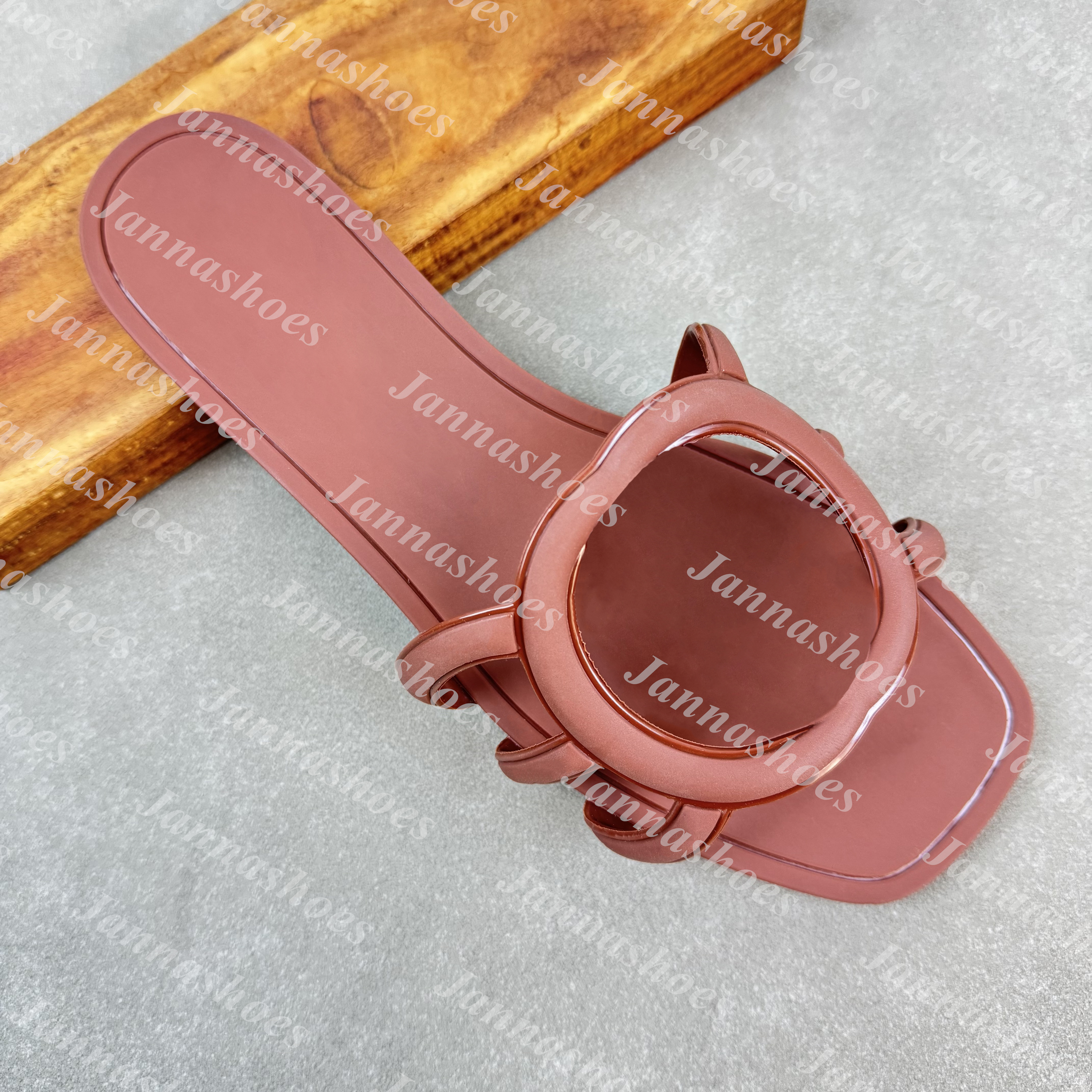 Designer Sandals Women Slides Rubber Slippers Outdoor Waterproof Luxury Beach Sandal Women Pink Yellow Slippers Orange Summer Size 35-42