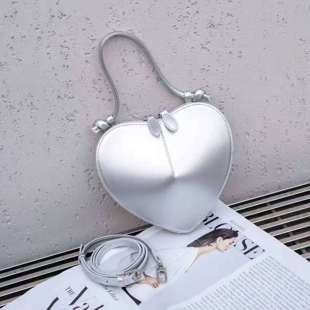 New 2024 Spring Summer Women's Heart Shaped Leather Motorcycle Peach Blossom Single Shoulder Crossbody Bag From China