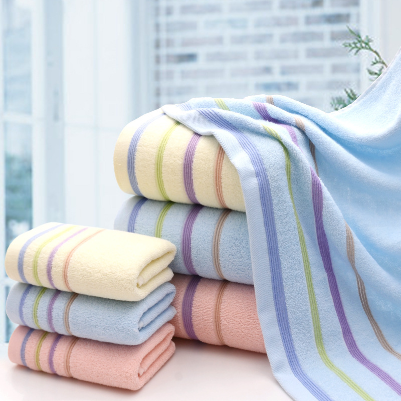 2 pieces Cotton Highly Absorbent and Quick Dry Large Bath Towel - 400 GSM Hotel And Spa Quality Super Soft Towel
