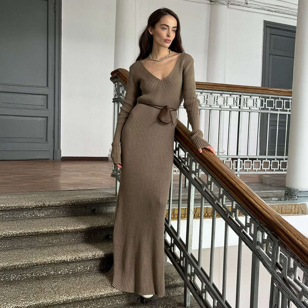 Solid Color Sleeve For Women Autumn Winter New Elegant V-Neck Slim Fit Bodycon Knitted Long Dress B5