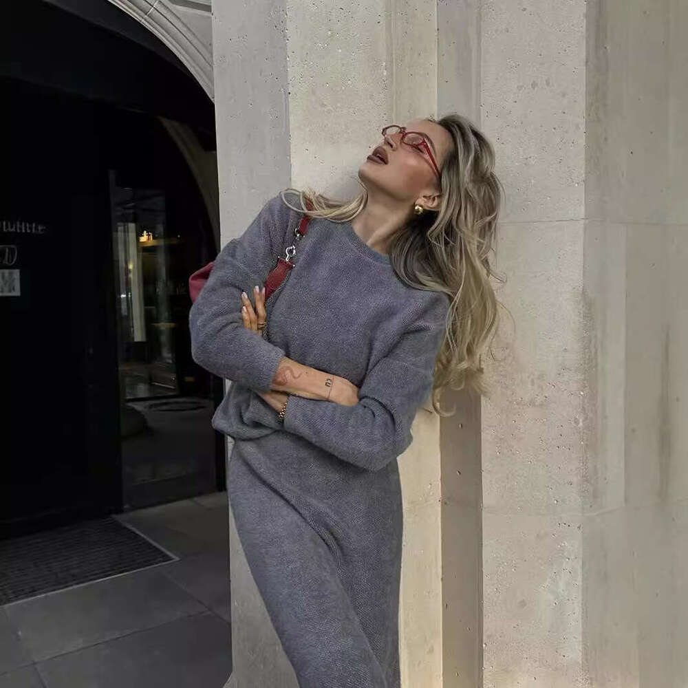 Autumn Winter Elegant Soft Thickened Round Neck Sweater Fishtail Two-Piece For Women OL Style Top + Skirt Set B5