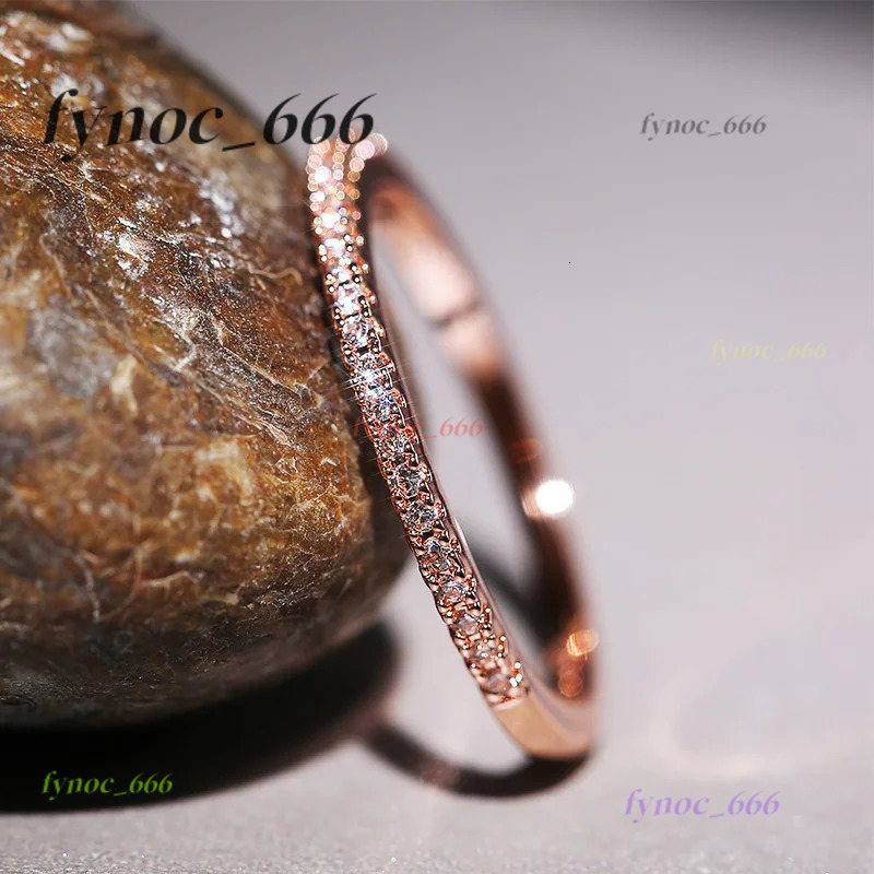 3 Colors Simple Band Women Rings Shiny Cubic Morganite Delicate Anniversary Gift Girl Accessories Hot Sale Fashion Jewelry