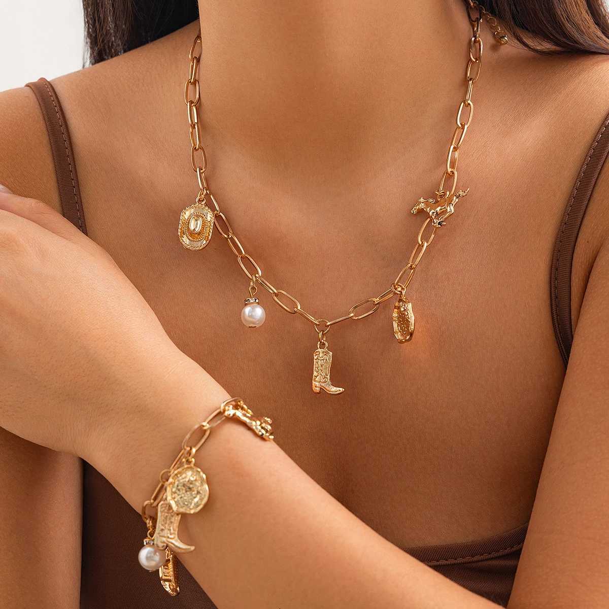 Salircon Ethnic Style Cowboy Hat Boots Horse Pendant Necklace for Women Vintage Gold Color Chain Clavicle Choker Jewelry XJ250717