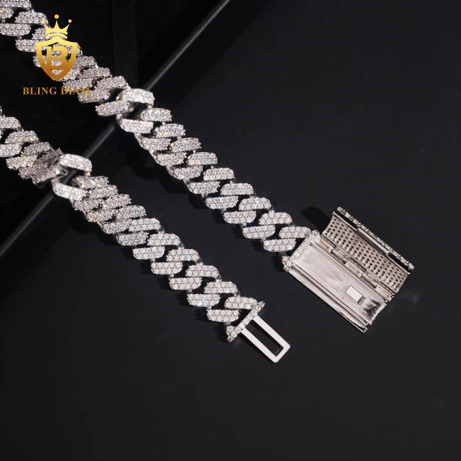Hot Sale Moissanite Miami Hip Hop 925 Sterling Silver Iced Out 13MM Moissanite Diamond Men Necklace Cuban Link Chain