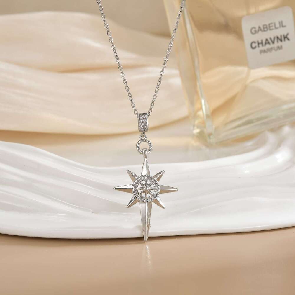Polaris Titanium Steel Necklace For Women Fashionable High-End Micro-Inlaid Zircon Pendant Niche Design Internet Celebrity Collarbone Chain 5Ff