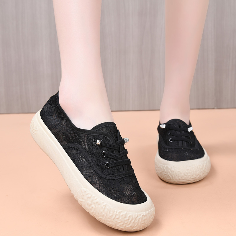 Summer new lace mesh breathable casual sports shoes designer shoes with thick soles and lightweight women's sports shoes
