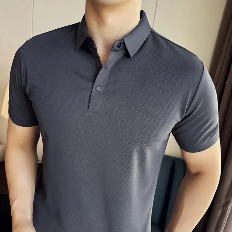 Men Polo Shirt 2025 Summer Ice Silk Light Thin Traceless Solid Casual Elastic Slim Fit Short Sleeved T-shirt Men Clothing 250715