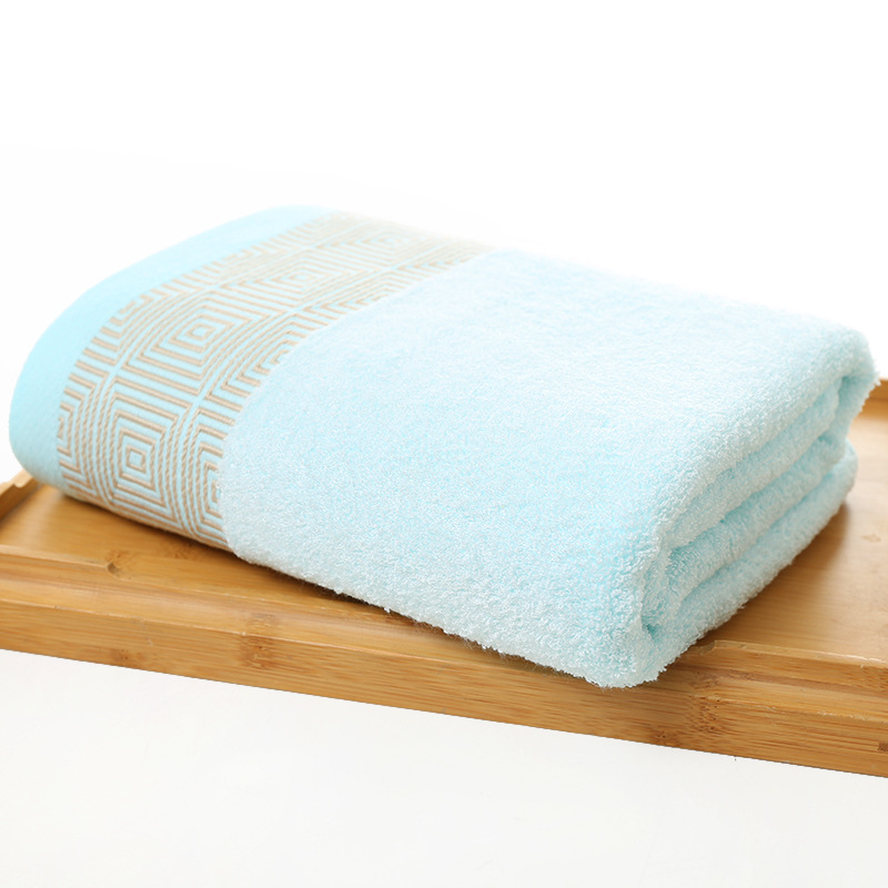 2 pieces High - quality highly absorbent quick - drying large bath towels made of bamboo fiber They are super soft towel suitable for home hotels and 