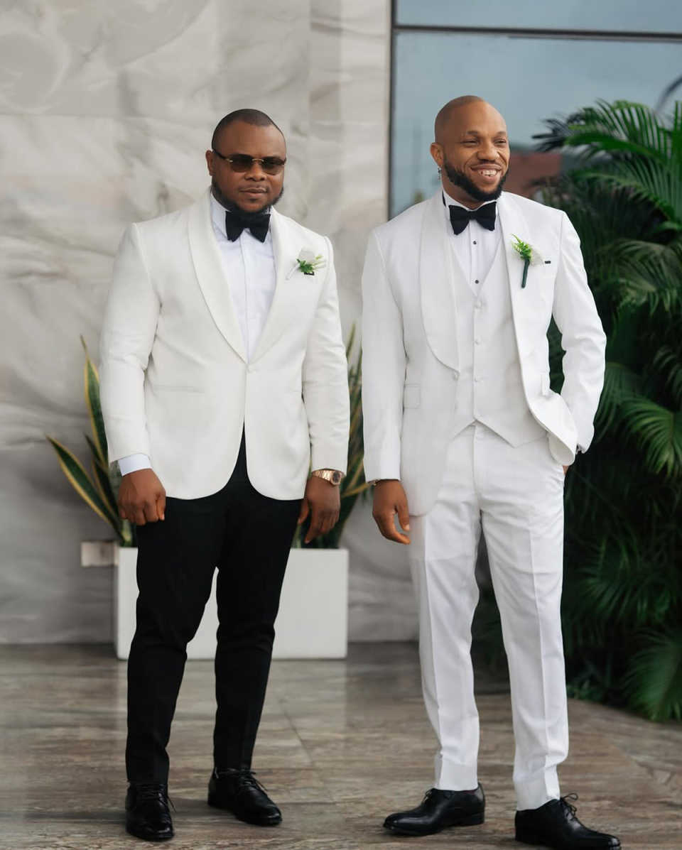 Elegant Mens Suits Blazer Slim Fit 3 Pcs Jacket Pants Vest Costume Homme Groom Tuxedos Male Clothing Customized