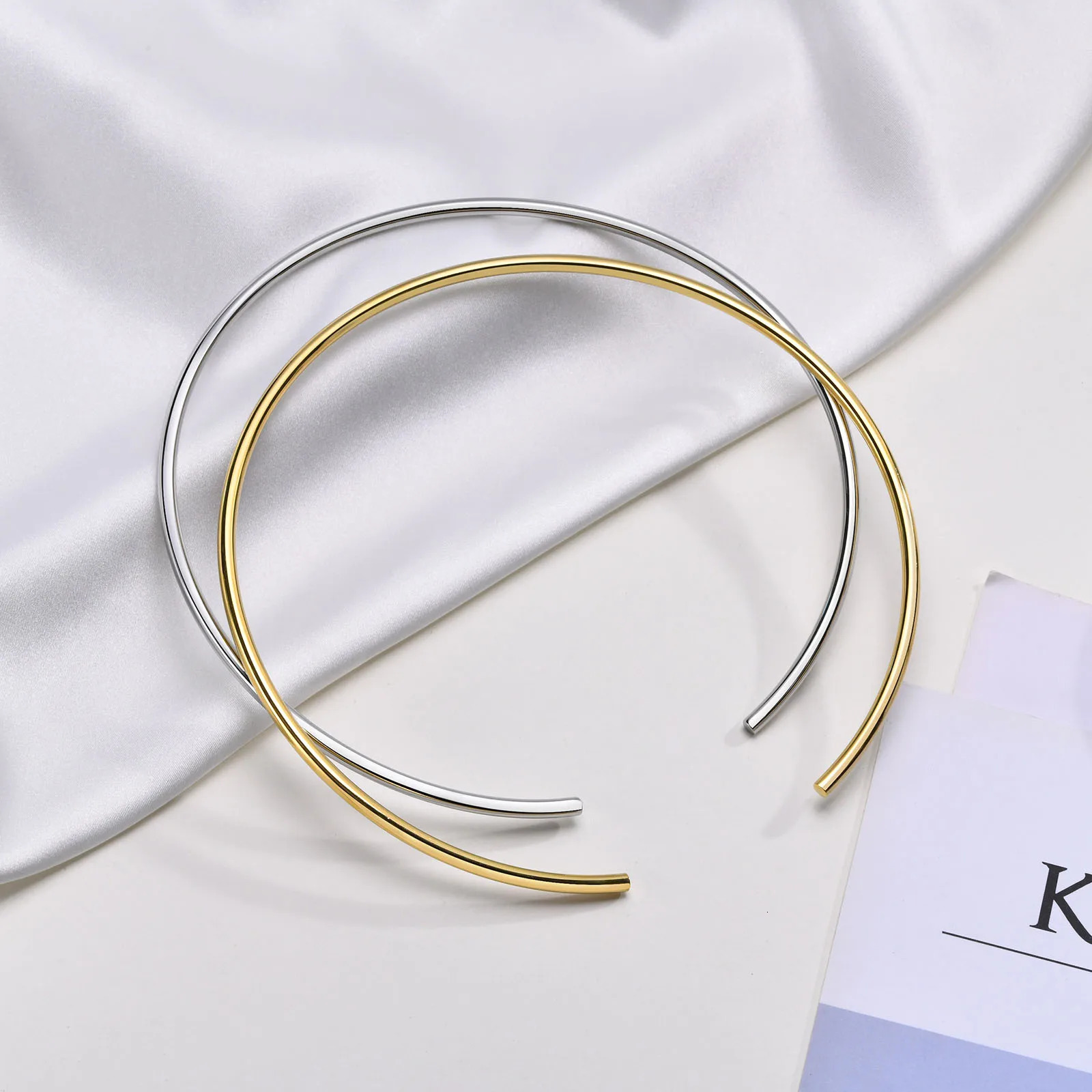 Choker Neck Cuff for Women Open Collar Choker Torques Necklace Adjustable Simple Stainless Steel Jewelry 250716