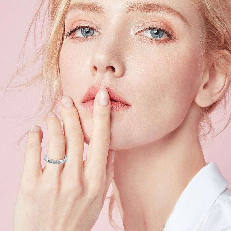 High-End Moissanite Row S Pure Silver Gold-Plated Full Diamond Ring For Women 24C