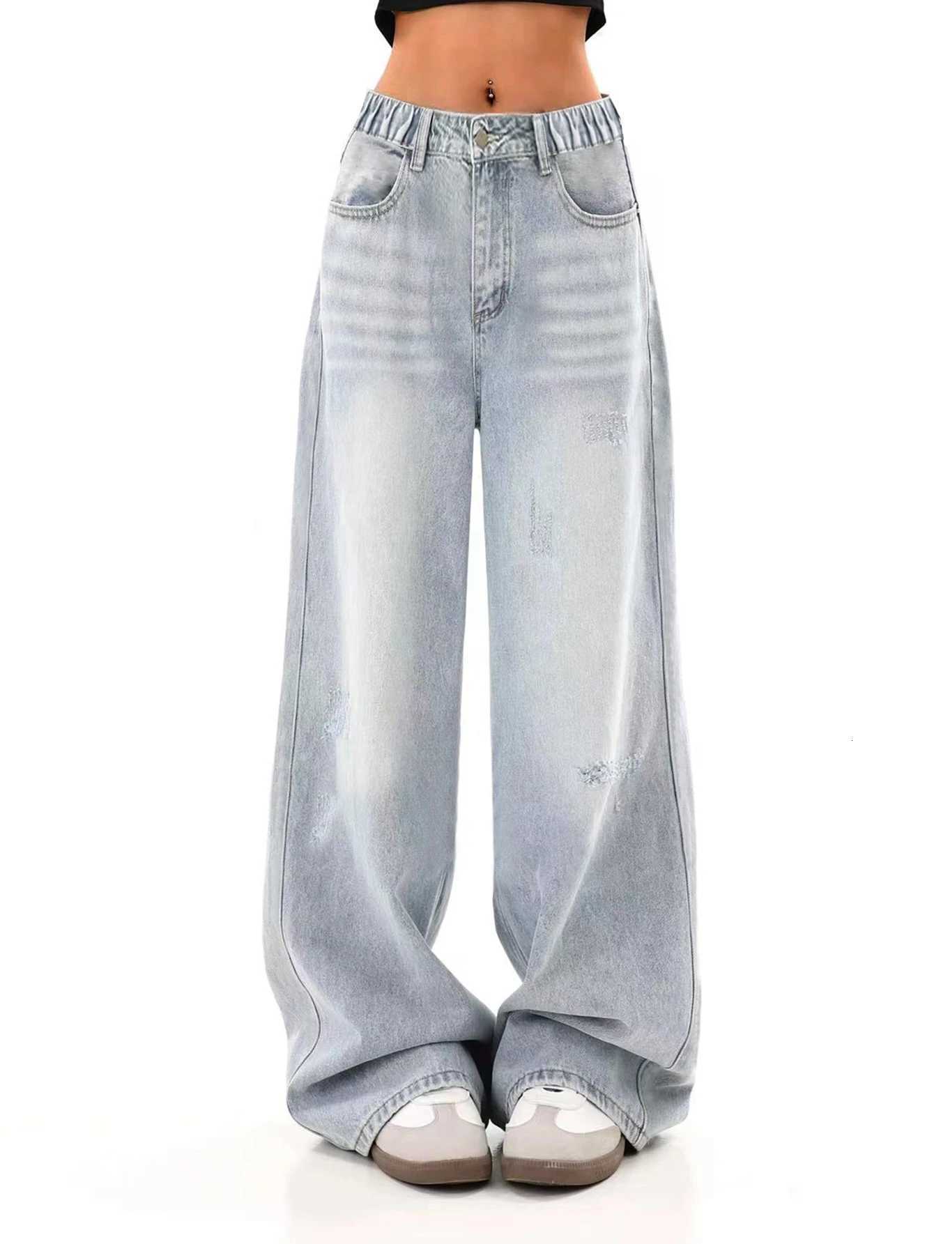 Loose-fit light blue trendy and stylish washed denim jeans for teenage girls - versatile and fashionable R250716