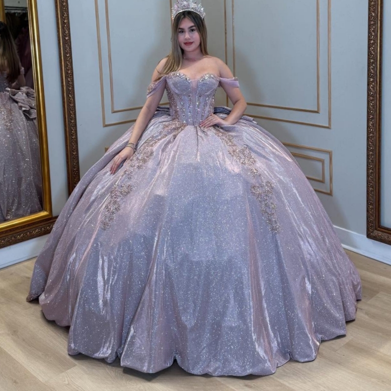 Light Lilac Shiny Quinceanera Dresses Ball Gown Off The Shoulder Applique Lace Beads Bow Tull Corset Party Birthday Sweet 16 Dress Vestidos De 15 Anos