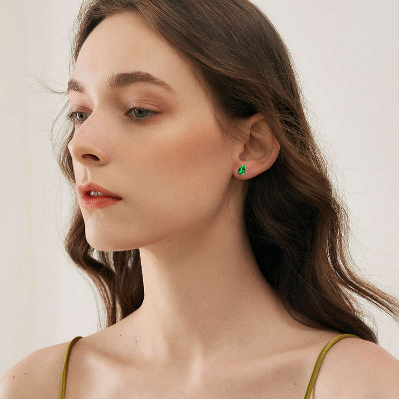 Japanese And Korean Style Emerald Water Drop Simple Versatile High-End Geometric Pure Sier S Earrings D69