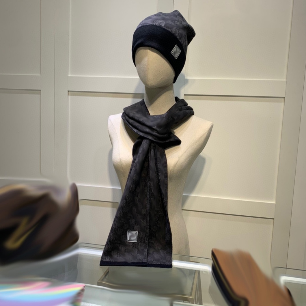 Fashion wool trend hat scarf set sacoche hats men and women fashions designer shawl cashmere scarfs suitable for winter dragonflies scarves b8