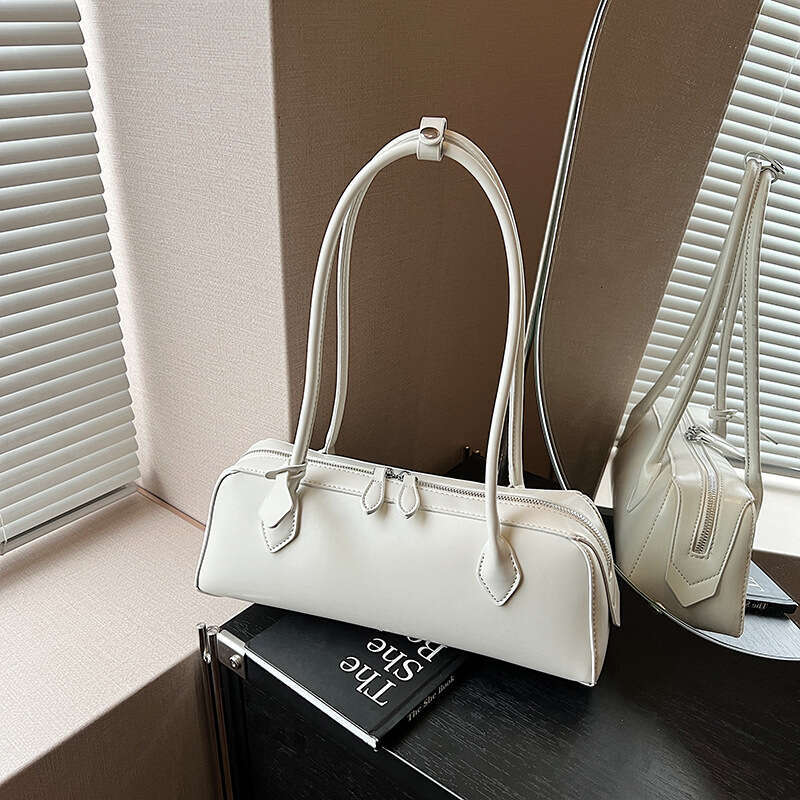 Fashion Underarm for Women 2025 New Baguette Simple Free shipping Versatile Shoulder High-End Niche Design Women's Bag