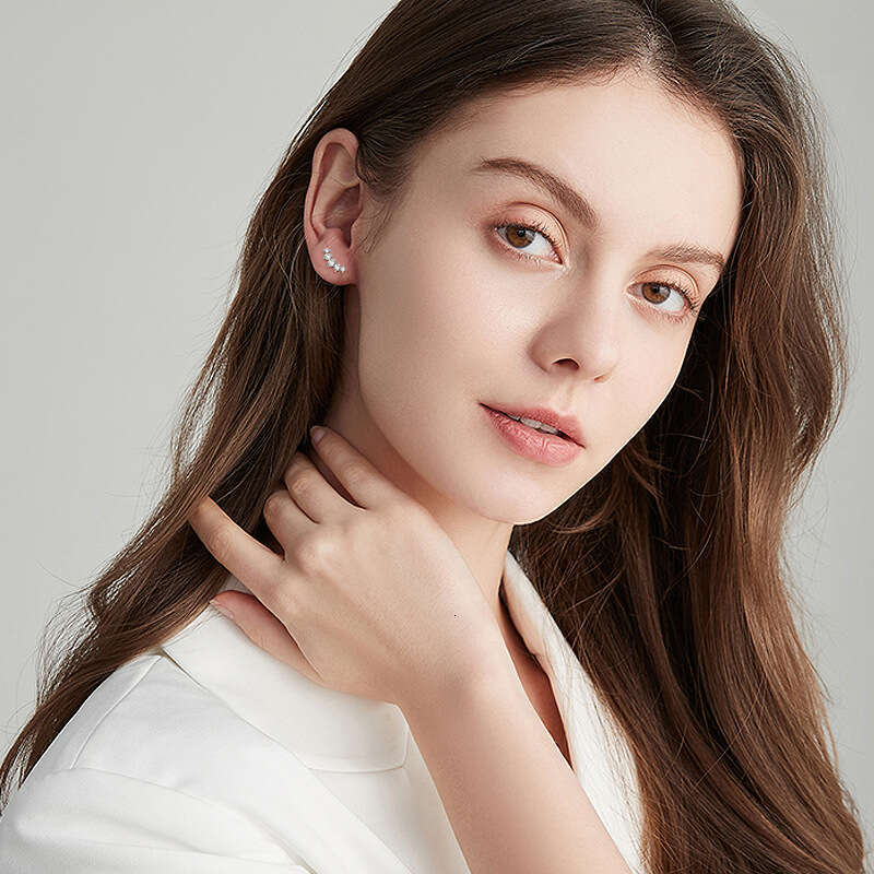 High-End Moissanite Earrings Arc-Shaped Five-Stone Pure Sier K Gold Plated Ear Jewelry 27B