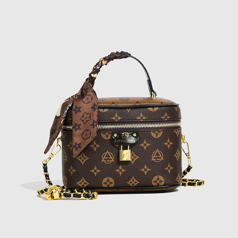 Designer Bag 2025 New Vintage Soft Leather bucket Bag Elegant Women's Unique Shoulder Crossbody Bag Free Shipping