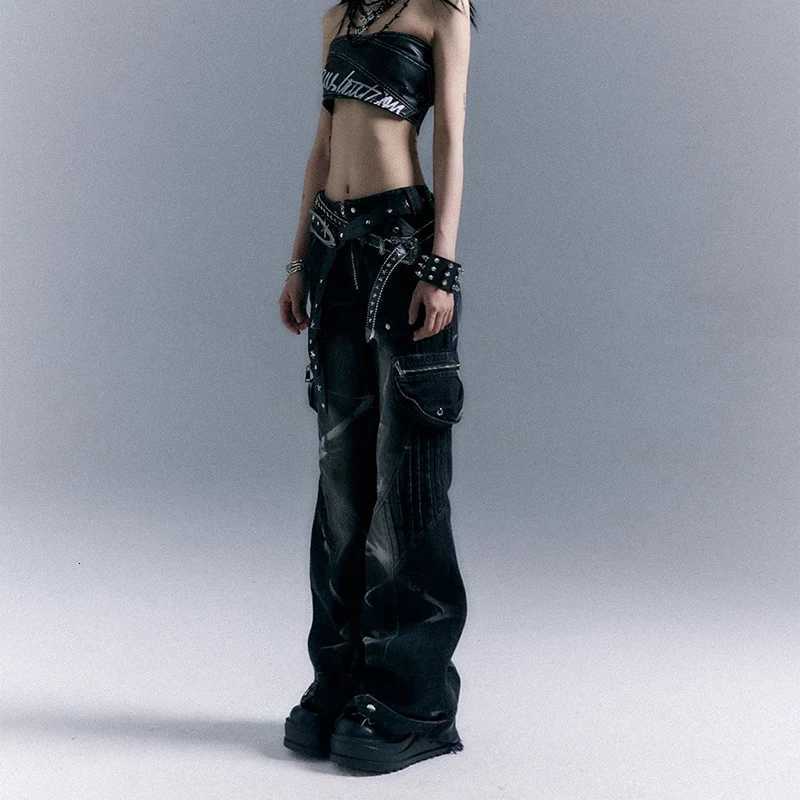 American Streetwear Grunge Flare Jeans Women Low Rise Riveted Gothic Vintage Denim Pants Harajuku Y2K Punk Slim Trousers R250716