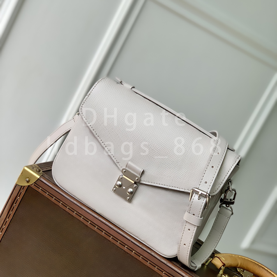 20A quality Flap bag Designer Handbag Luxury Crossbody bags Fashion Cowhide leather 25cm With box LP09A